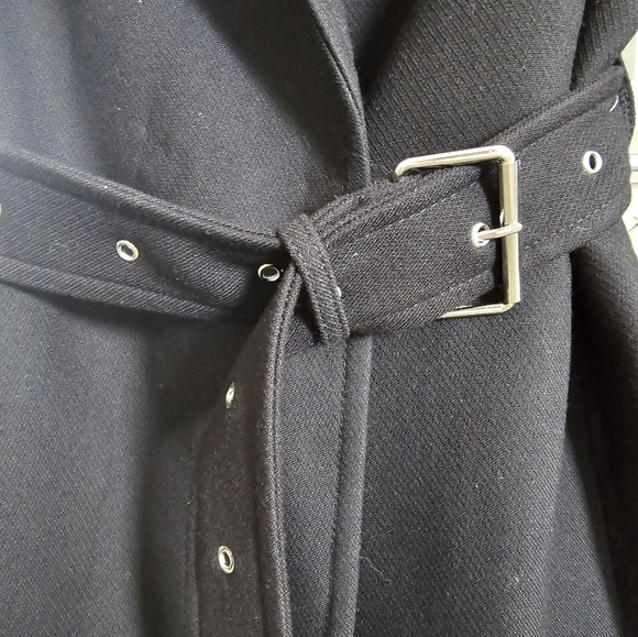 Black Trench Coat from H&M - Picture 5 of 6